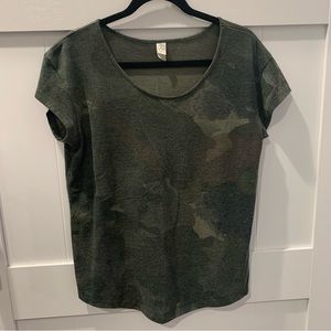 Camo tee